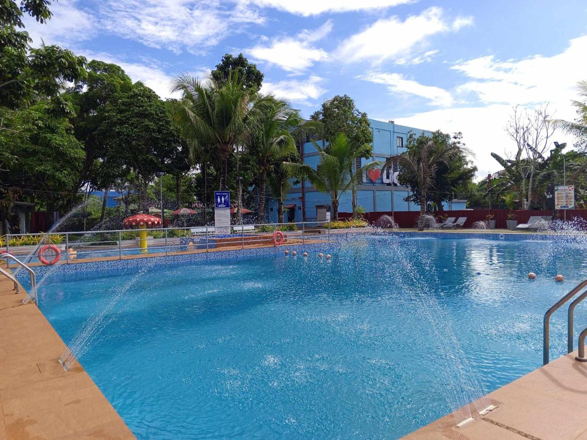 Elizabeth Hotel - Naga Pili  Exterior photo